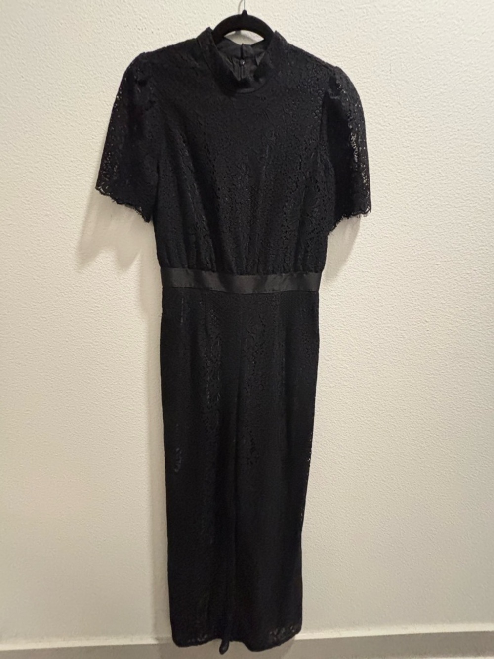 hailee c black lace jumpsuit, size 4